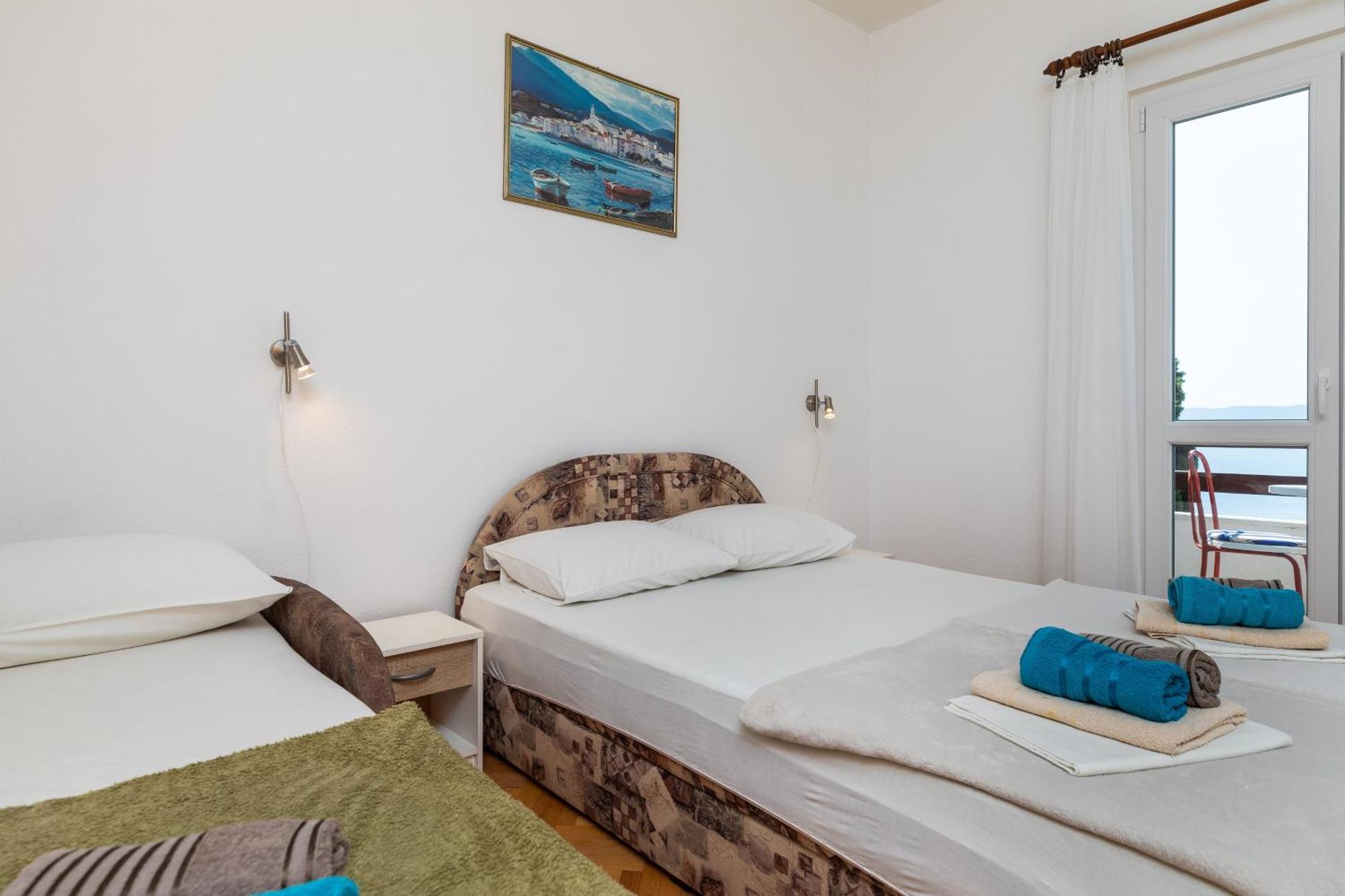 Apartments With A Parking Space Pisak, Omis - 5975 Exterior photo