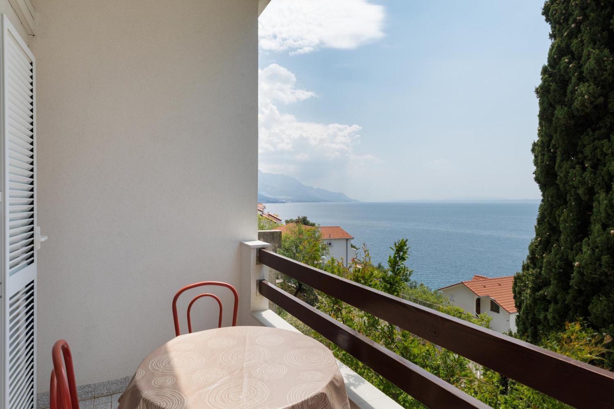 Apartments With A Parking Space Pisak, Omis - 5975 Exterior photo