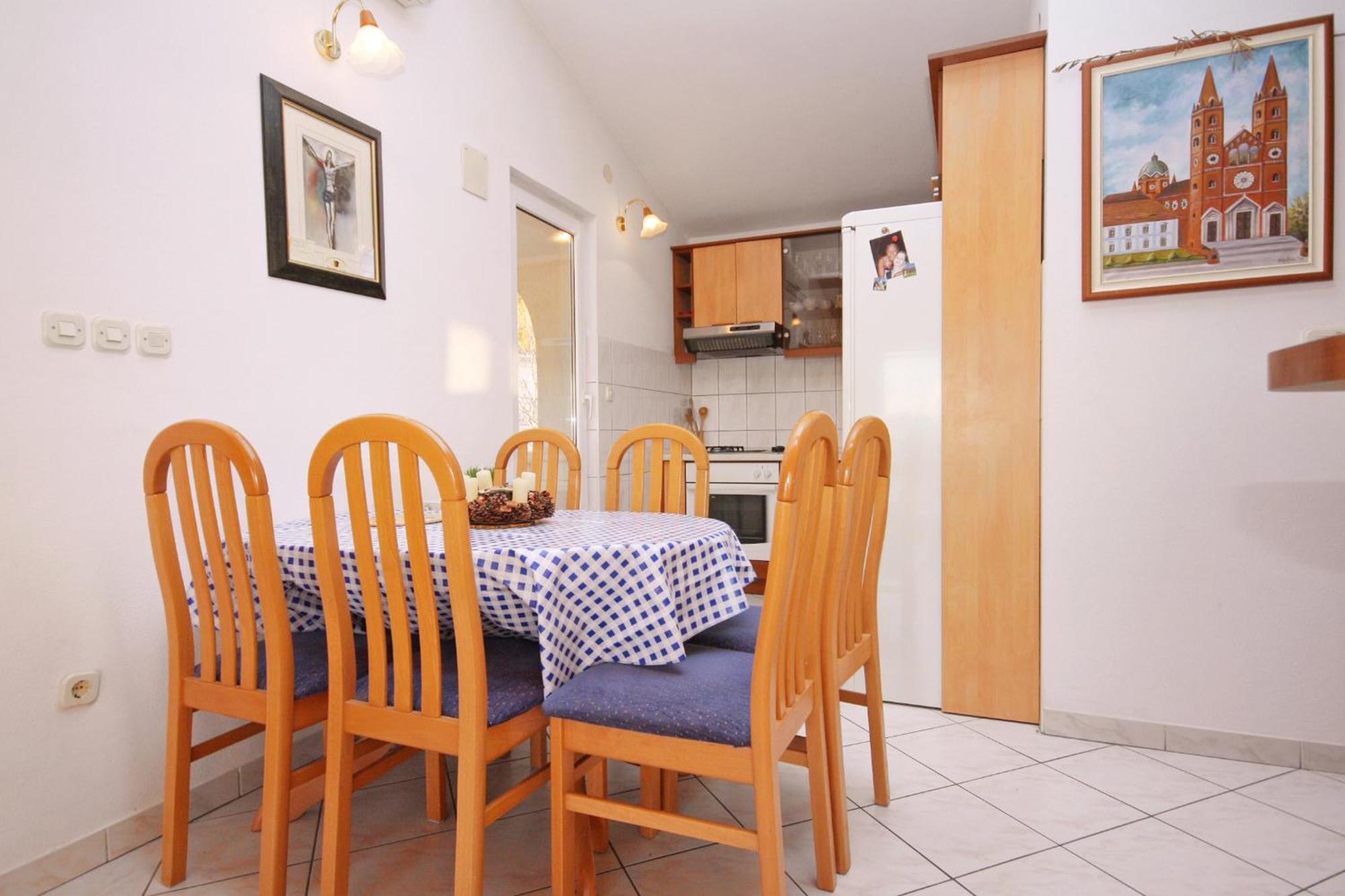 Apartments With A Parking Space Pisak, Omis - 5975 Exterior photo