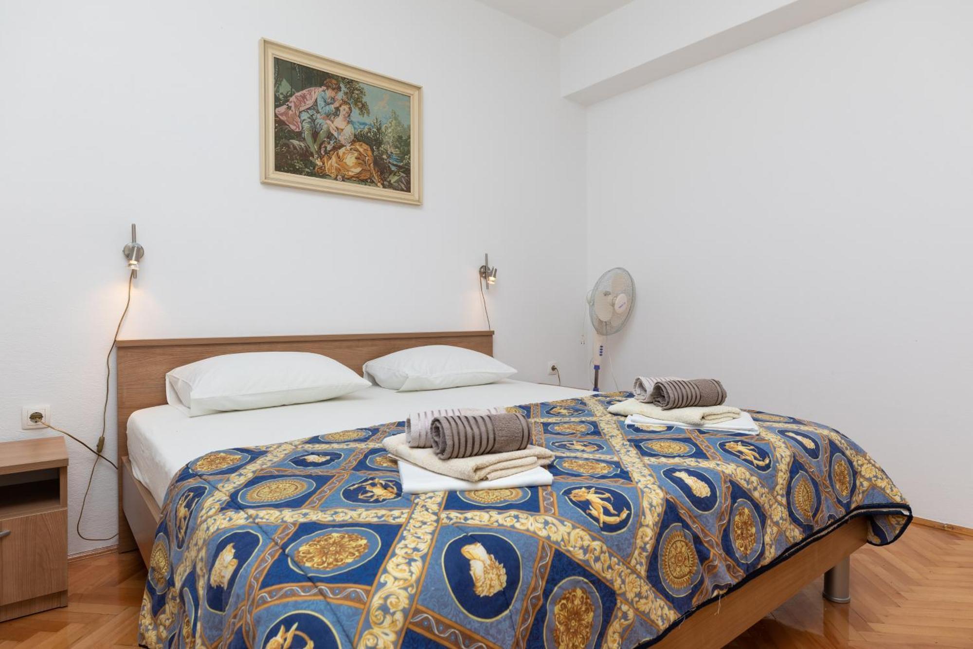 Apartments With A Parking Space Pisak, Omis - 5975 Room photo